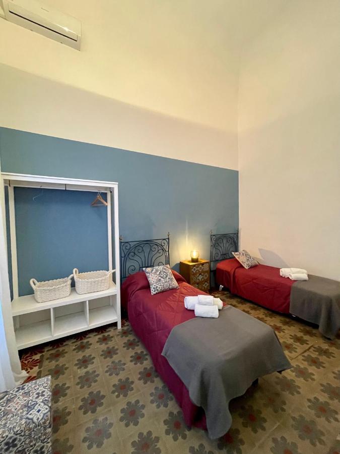 4 Balconi House-Appartamento Salentino Nel Centro Di Lecce Buitenkant foto
