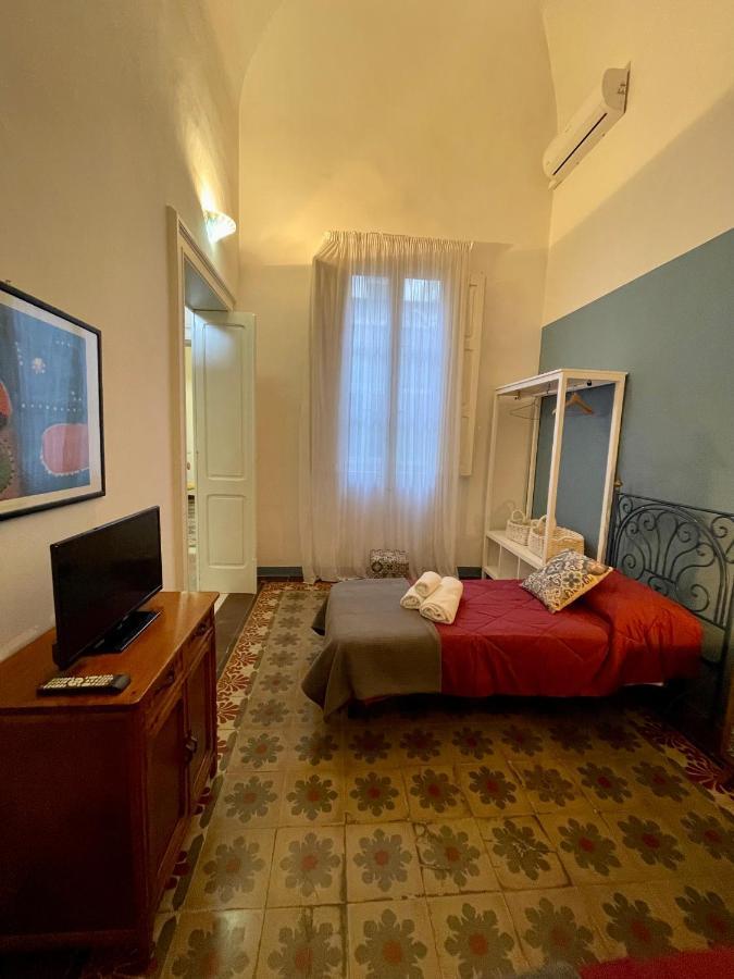 4 Balconi House-Appartamento Salentino Nel Centro Di Lecce Buitenkant foto