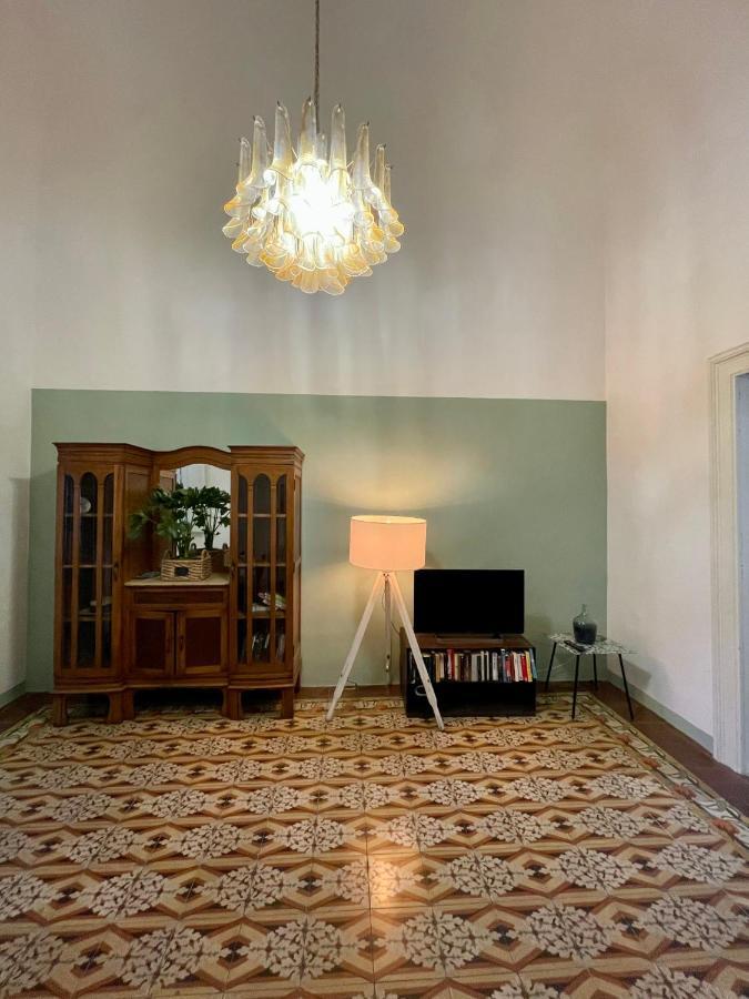 4 Balconi House-Appartamento Salentino Nel Centro Di Lecce Buitenkant foto